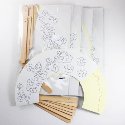 Chinese New Year Paper Fan Pack of 5 - Spring Flower - Content
