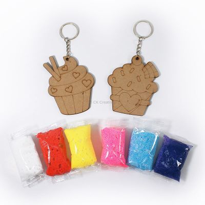 Foam Clay 2-in-1 Cupcake Keychain Kit - Content