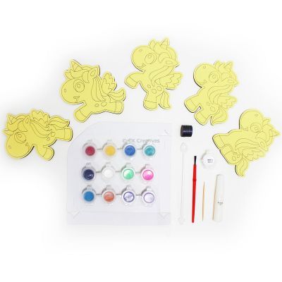 5-in-1 Unicorn Sand Art Magnet Kit - Contents
